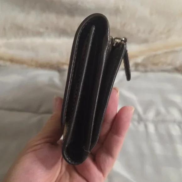 Coach Signature Canvas Long Wallet - Picture 3 of 14